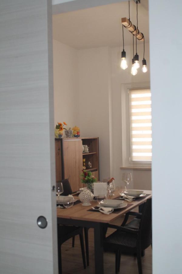 Vento Di Grecale Apartment Trapani Bagian luar foto